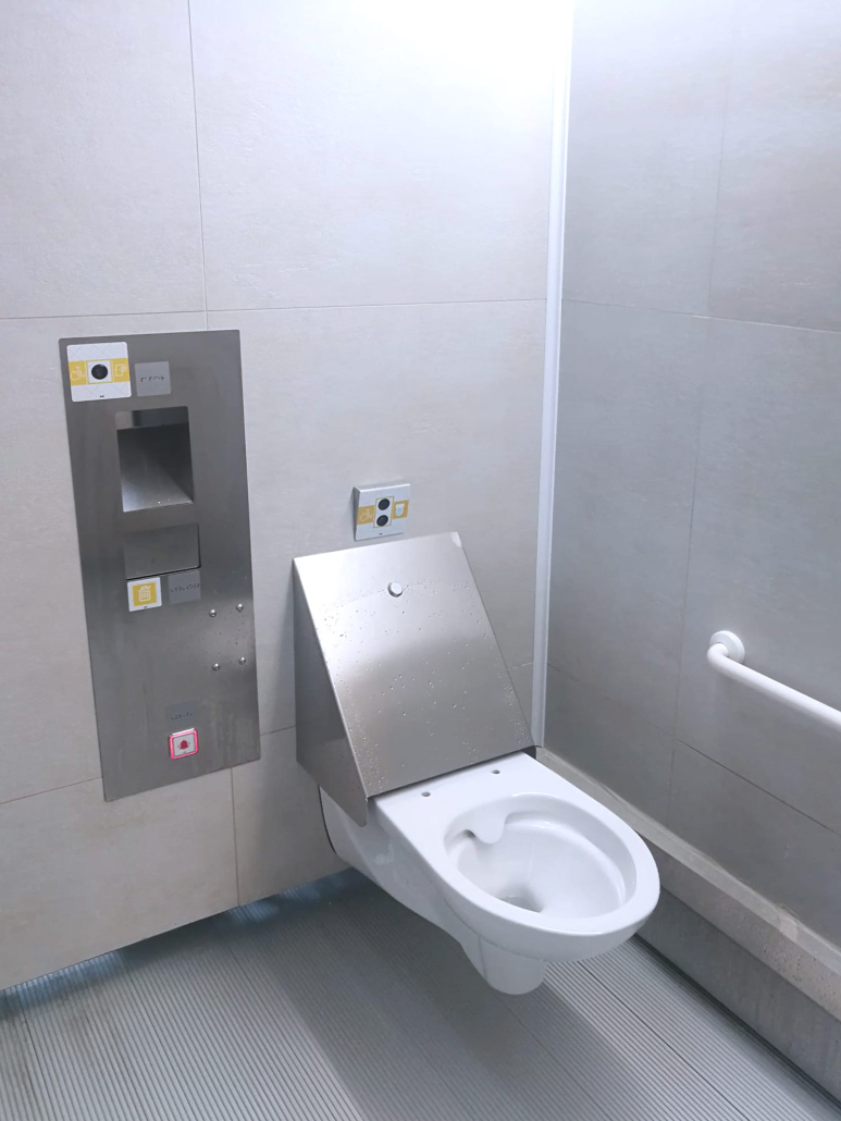 Bagni pubblici autopulenti a Saint-Pierre | Sano2Paquet